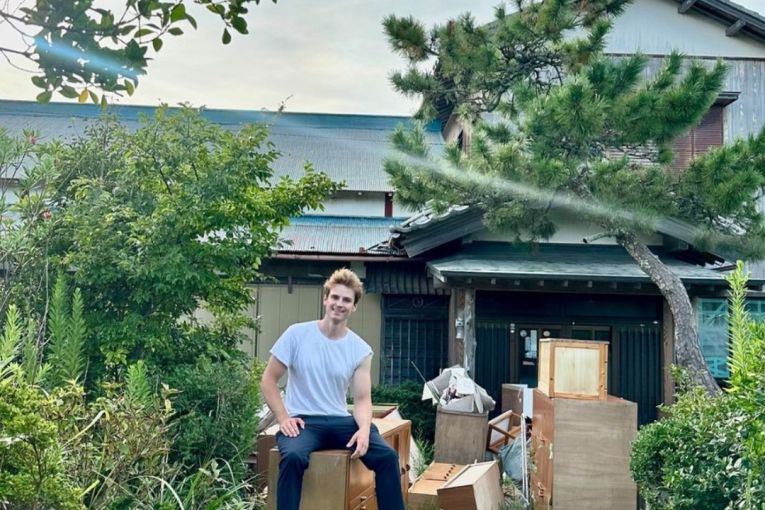 Thumbnail for Foreigners flipping abandoned Japanese homes for a steal