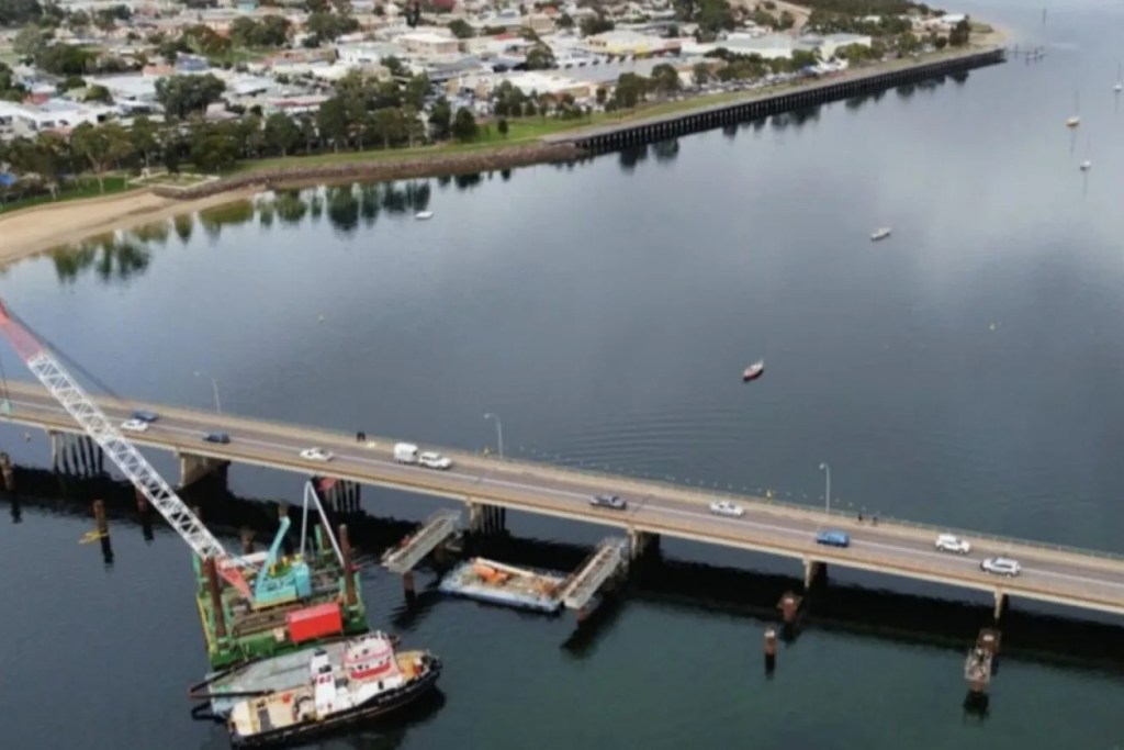 Thumbnail for Port Augusta bridge duplication project nears completion