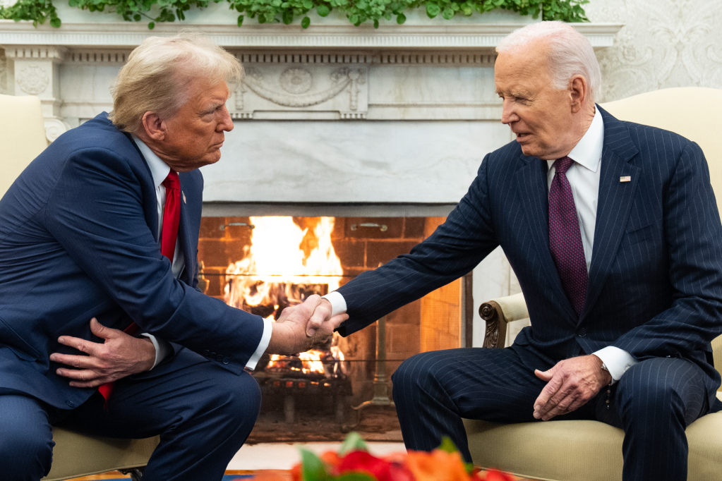 Thumbnail for Trump, Biden pledge orderly transition of power