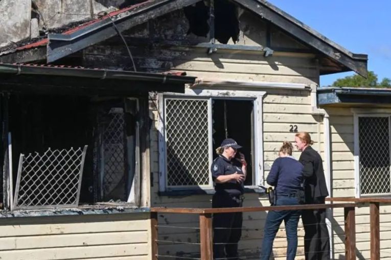 Thumbnail for ‘Unimaginable’: mum charged after her kids die in fire