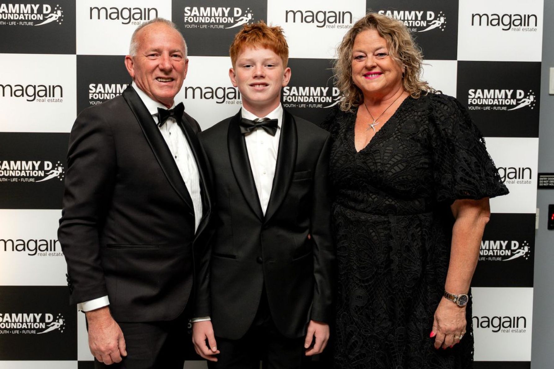 Neil Davis, Sid Davis and Human Services Minister Nat Cook